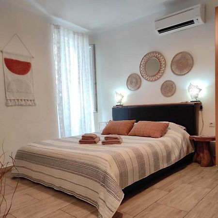 Nice Apartment In The City Center Rovinj Exteriör bild