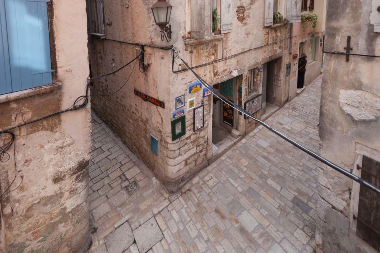 Nice Apartment In The City Center Rovinj Exteriör bild